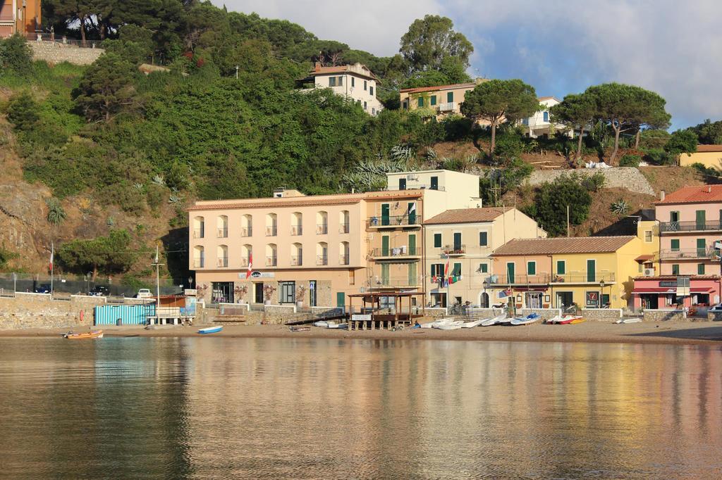 Hotel l'Approdo Porto Azzurro Extérieur photo